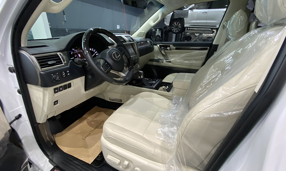Nội thất xe Lexus GX460 2023