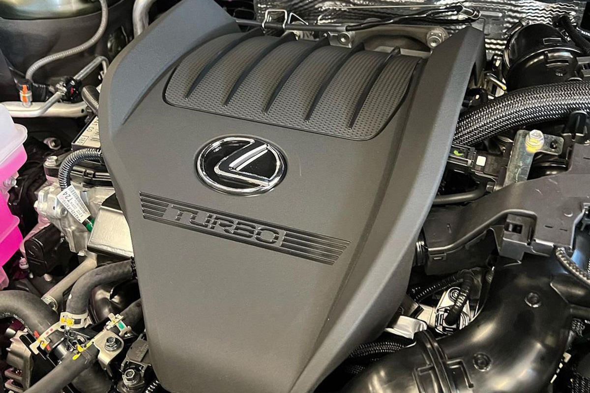 Động cơ xăng V6 cho Lexus RX350 F Sport 2023 sức mạnh khủng khiếp